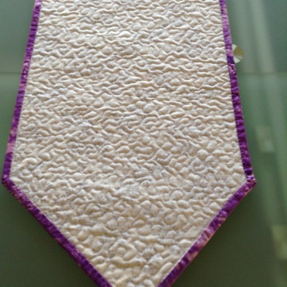 Quilted Pinks & Purples Table Runner 53 1/2" x 12 1/2" Table Topper Handmade - Picture 13 of 14